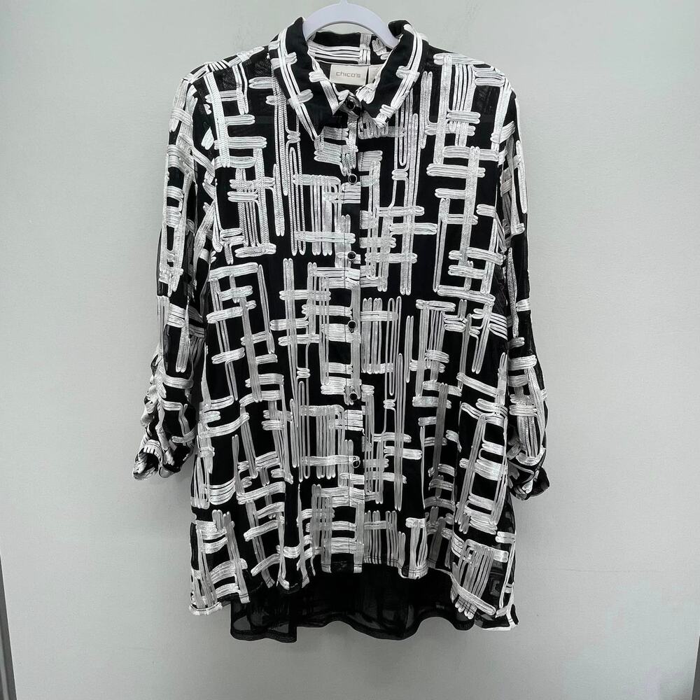 Chico’s Black White Applique Mesh Button Down Jacket w/ Pockets Style 570169142